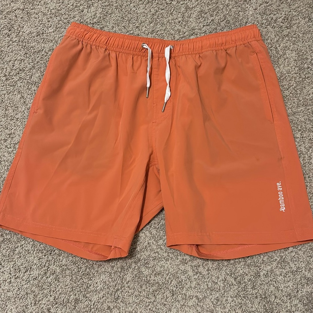 Bamboo Ave 7” Short